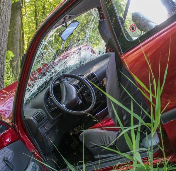 V osidlech démona 01 – Tajemný dům